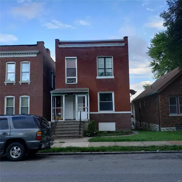 5910 Michigan AVE, St Louis, MO 63111