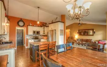 Pevely, MO 63070,919 Creekview CT