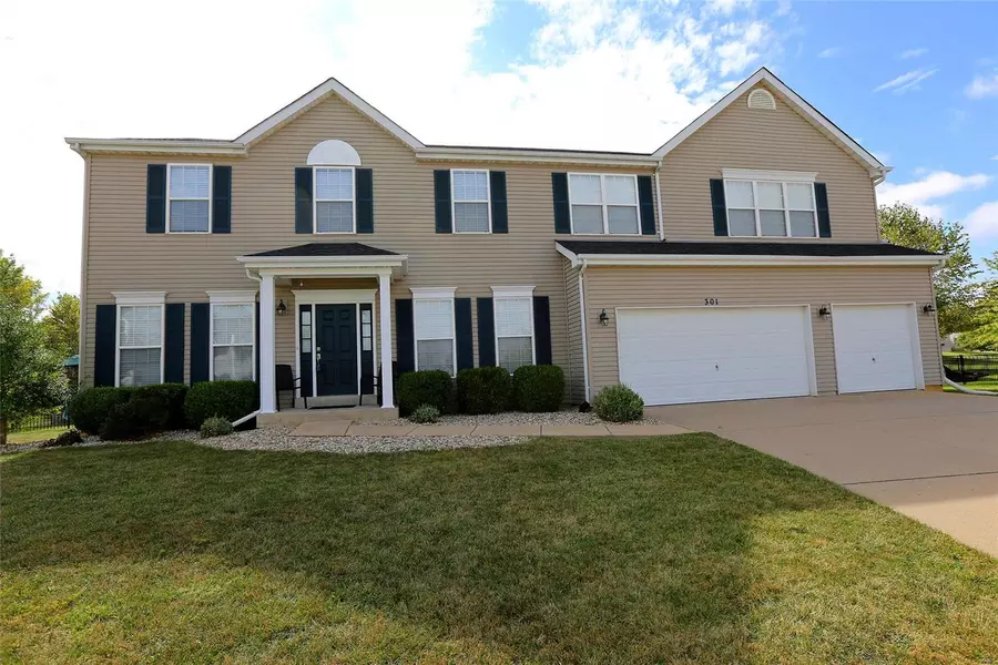 301 Wallace Ct, Wentzville, MO 63385