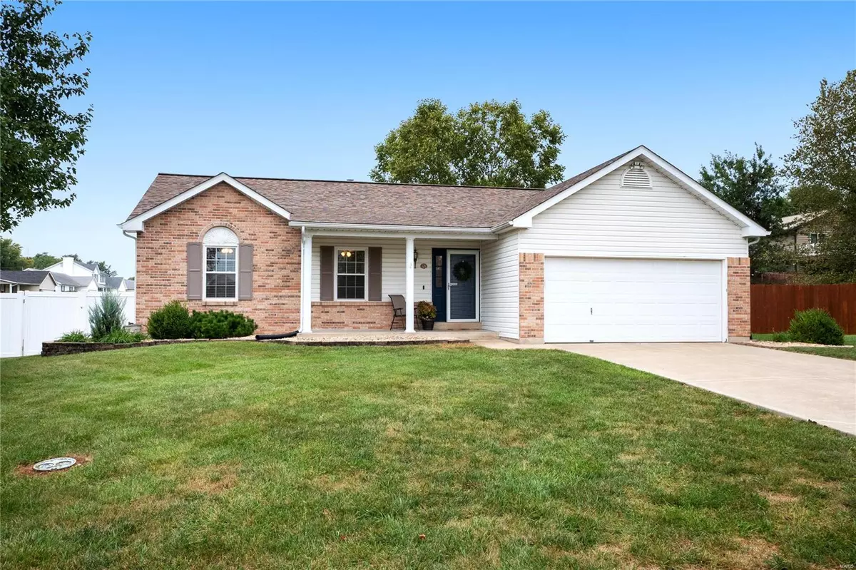 St Peters, MO 63376,724 Woodland Ridge DR