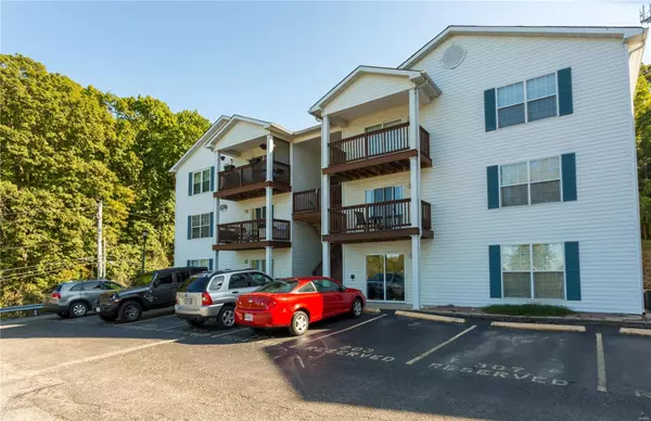 Valley Park, MO 63088,10 Eagle Rock #303