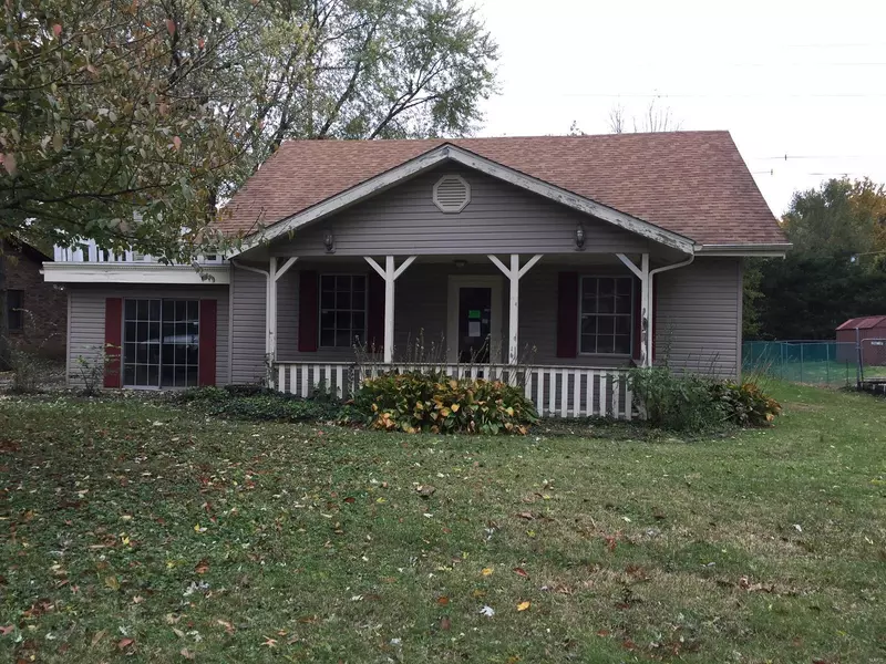 69 Friendly DR, Belleville, IL 62226