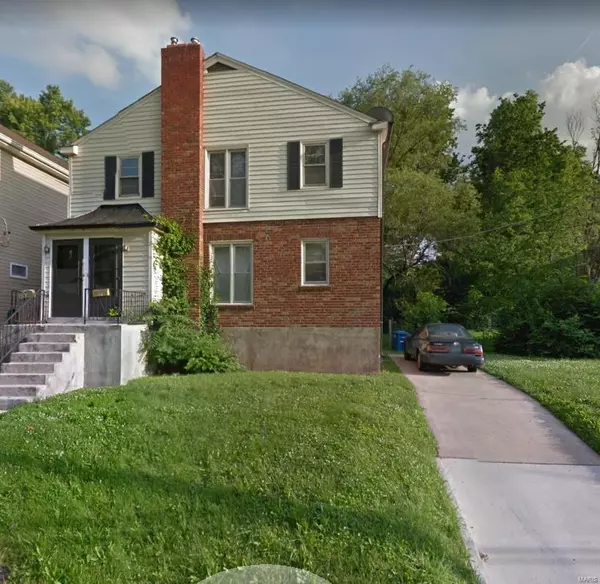 7558 Woodland AVE, St Louis, MO 63143