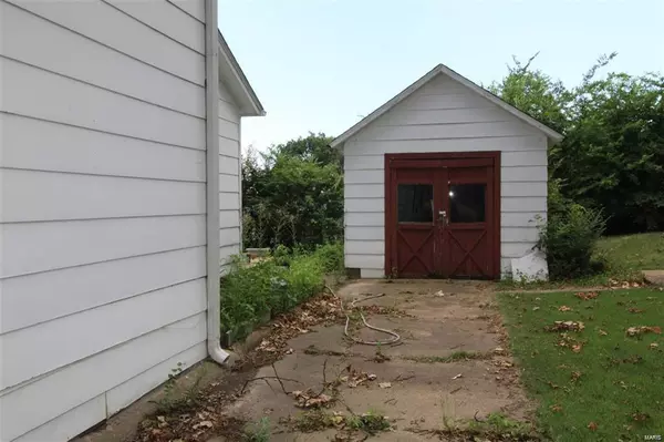 Poplar Bluff, MO 63901,706 Poplar St