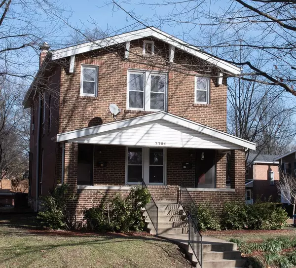 7701 Lile AVE, St Louis, MO 63117