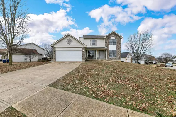 131 Meramec Ridge DR, Fenton, MO 63026