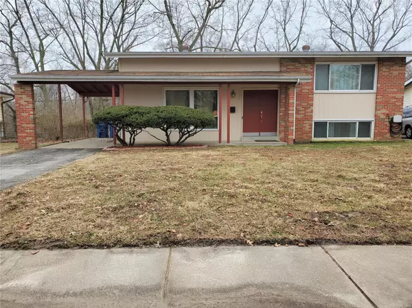 Florissant, MO 63031,190 Humes