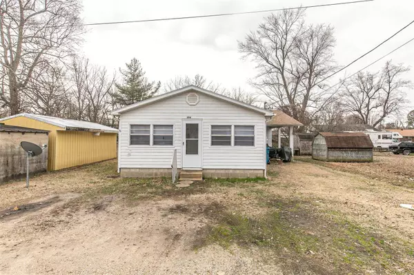 304 5th Street, Fisk, MO 63940