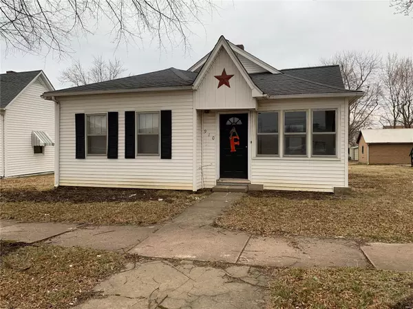 910 Cedar, Bismarck, MO 63624