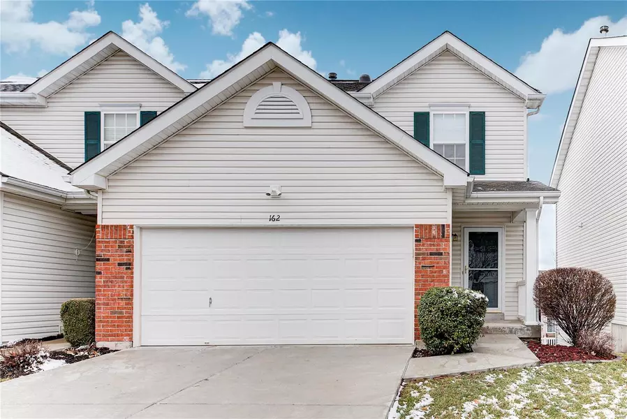 162 Waterside Crossing DR, St Peters, MO 63376