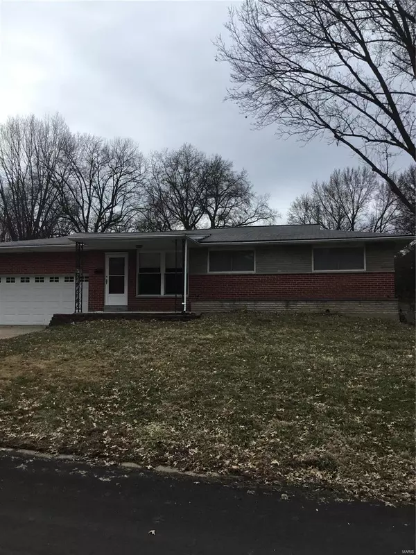 1025 Meadowlark, Florissant, MO 63033