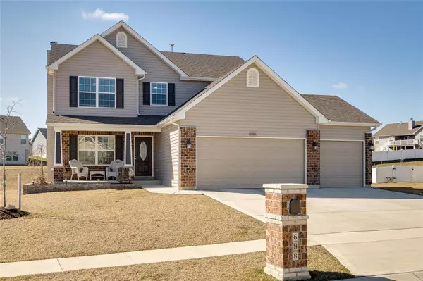 688 Lost Canyon BLVD, Wentzville, MO 63385