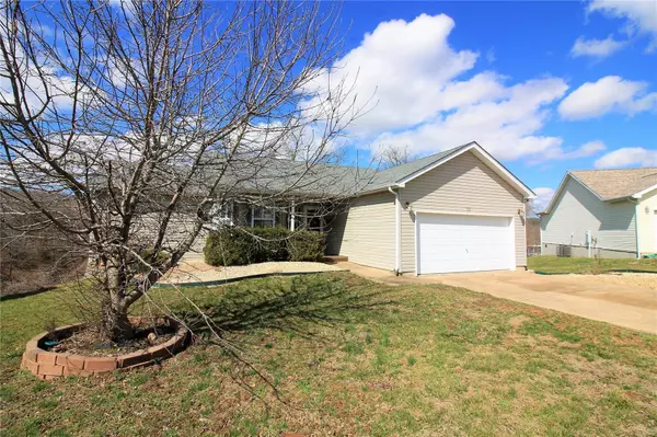 St Robert, MO 65584,105 Heather CT