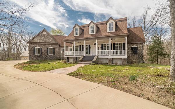 2141 Meadow Valley, Innsbrook, MO 63390