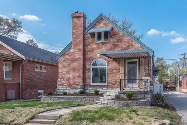 4168 Federer ST, St Louis, MO 63116