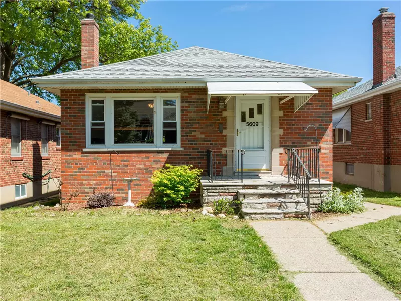 5609 Potomac, St Louis, MO 63139