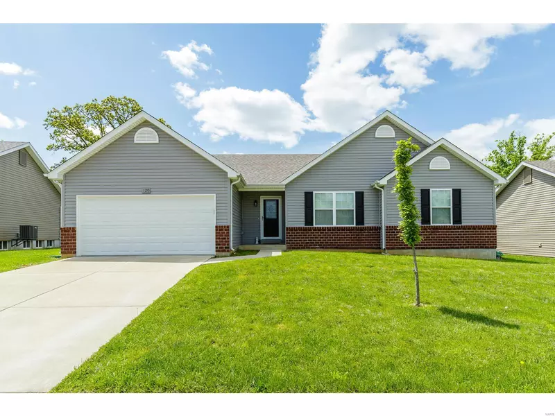 120 Liberty Grove DR, Wentzville, MO 63385