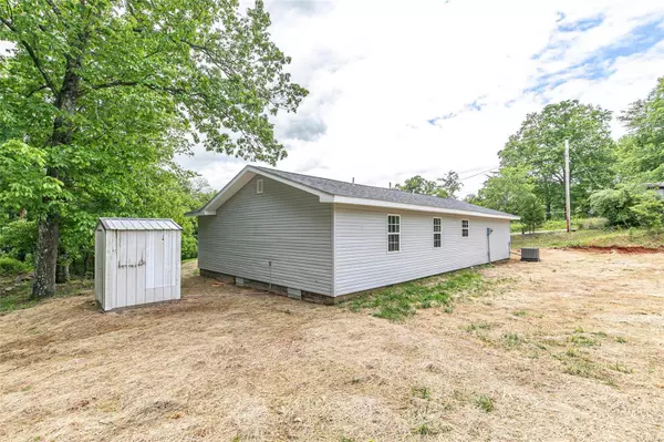 Poplar Bluff, MO 63901,74 County Road 4721