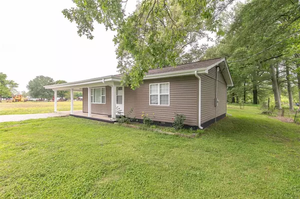 Poplar Bluff, MO 63901,157 CR 309