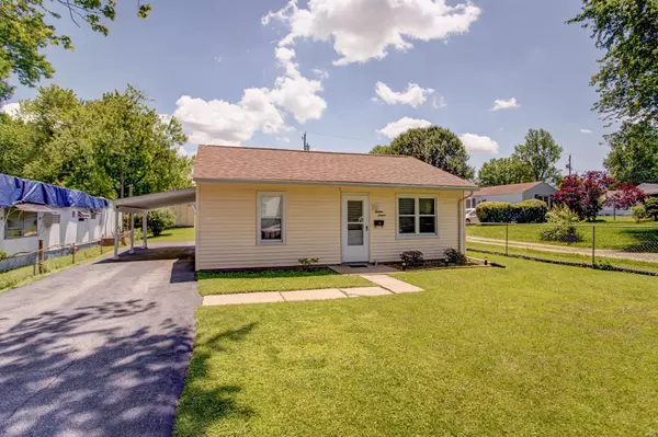 1816 E C ST, Belleville, IL 62221