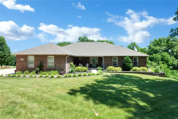 5487 Painted Acres, Cedar Hill, MO 63016