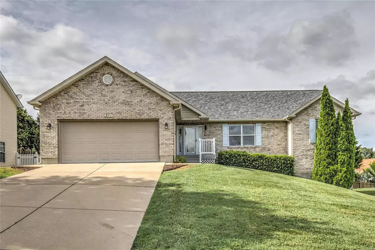 Washington, MO 63090,221 Kimberly CT