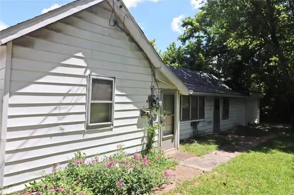 Festus, MO 63028,414 Henry ST