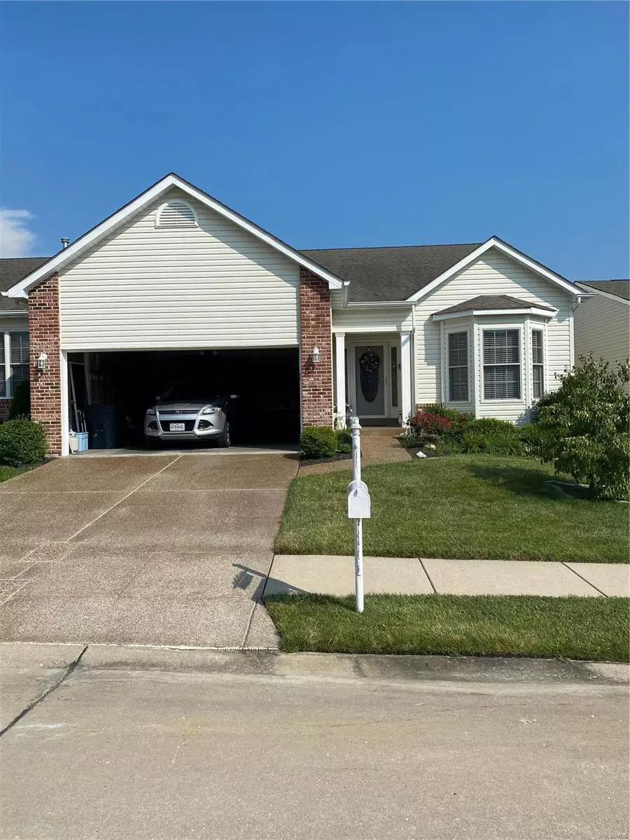 Wentzville, MO 63385,1161 Silo Bend DR #338A