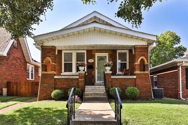 6418 Potomac ST, St Louis, MO 63139