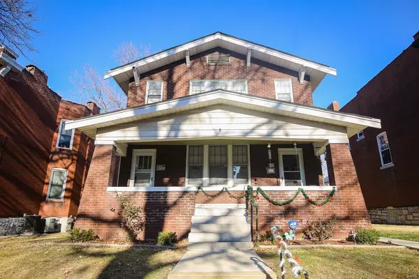 611 Dover, St Louis, MO 63111