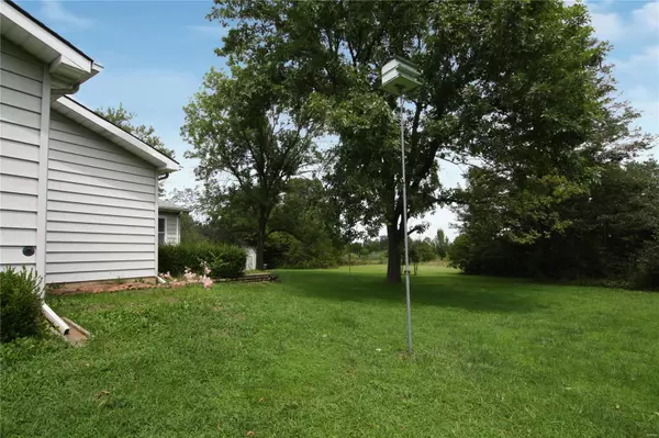 Warrenton, MO 63383,319 Bedford DR