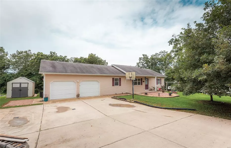 15505 Top DR, St Robert, MO 65584