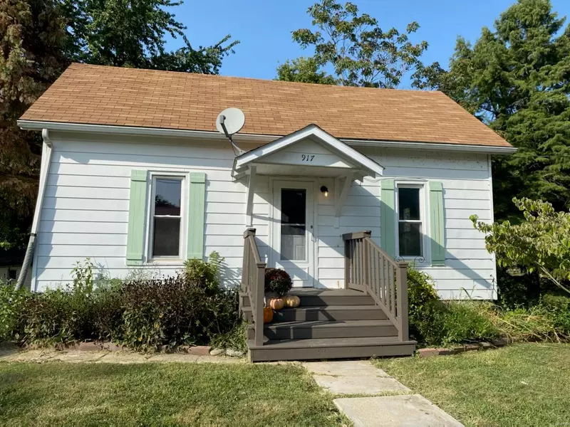 917 W South, Vandalia, IL 62471