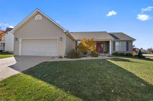 4045 Jessica DR, Wentzville, MO 63385