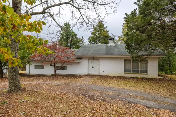 Dittmer, MO 63023,7863 Woodland DR