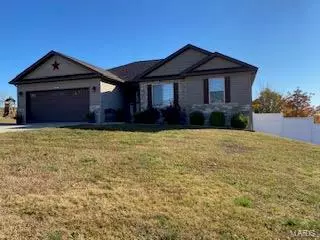 102 Ash CT, St Robert, MO 65584