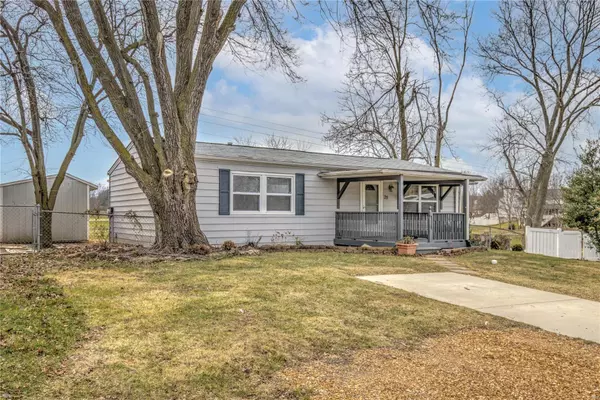 29 Hunting Creek RD, St Peters, MO 63376