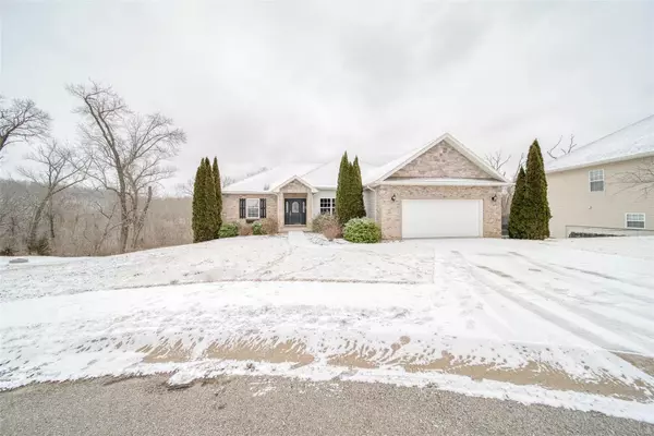 St Robert, MO 65584,127 Birchtree CIR