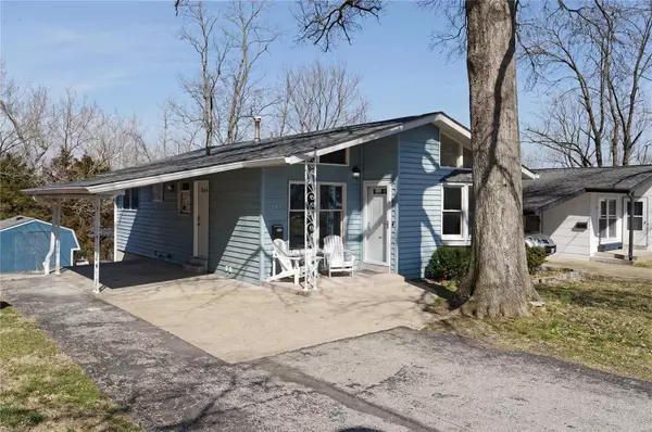 245 Orchard AVE, Ballwin, MO 63021