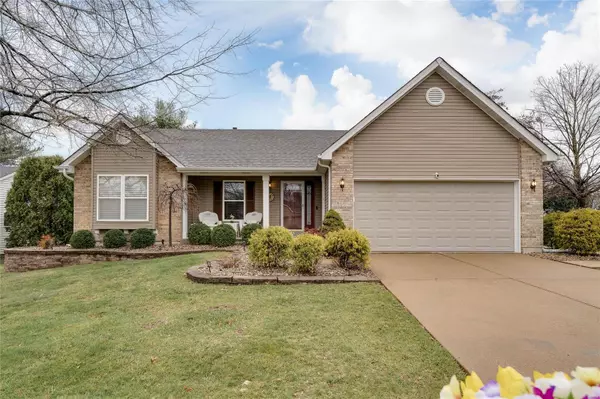 5045 Castle Douglas, St Peters, MO 63304