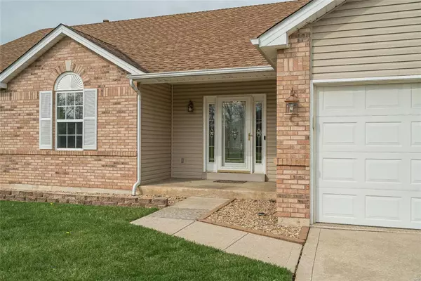 St Charles, MO 63304,1079 Reddington Timbers DR