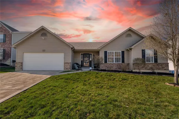 540 Great Oaks Meadow, Wentzville, MO 63385