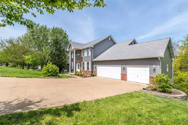 High Ridge, MO 63049,723 Heatherstone