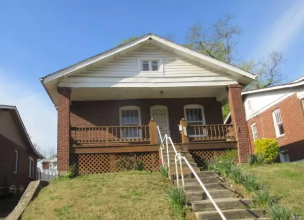 7020 Edison AVE, St Louis, MO 63121