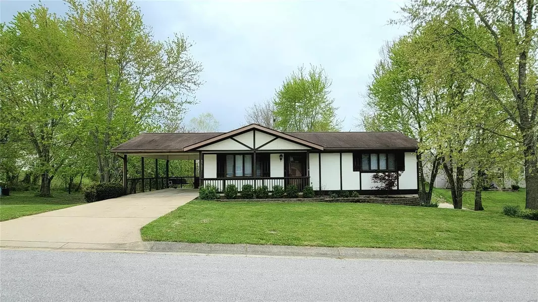 804 Daniels TRL, Marthasville, MO 63357