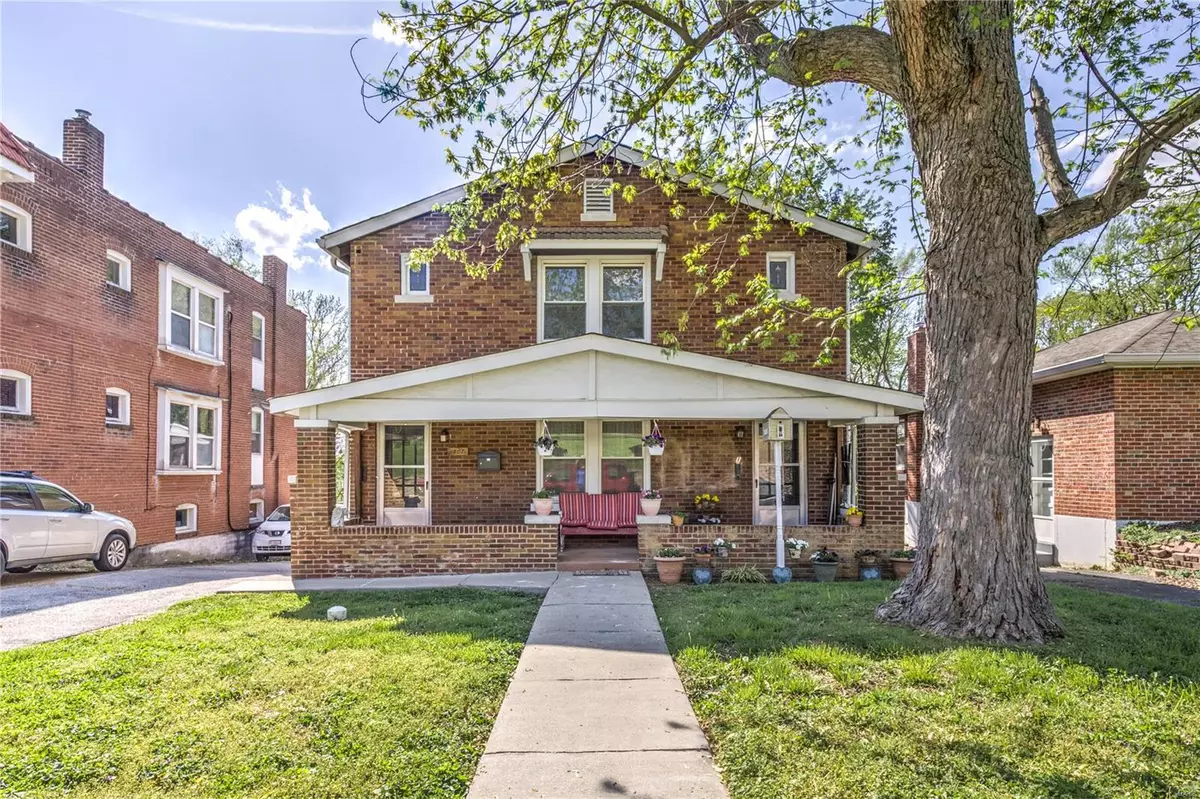 St Louis, MO 63117,1807 Princeton PL