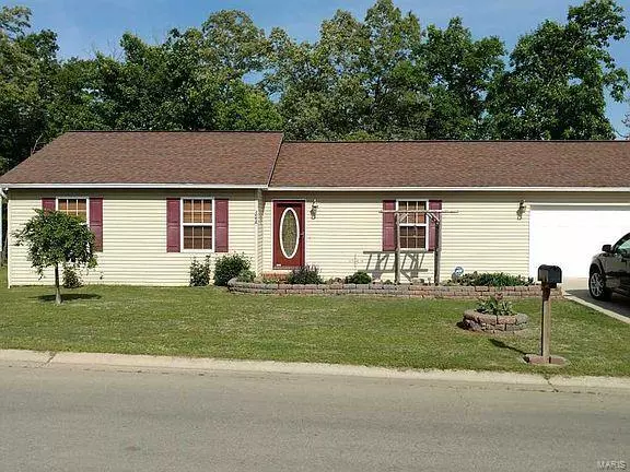 3062 Elaine, Poplar Bluff, MO 63901