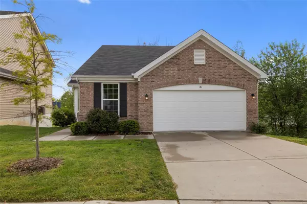 36 Chesterfield CT, Wentzville, MO 63385