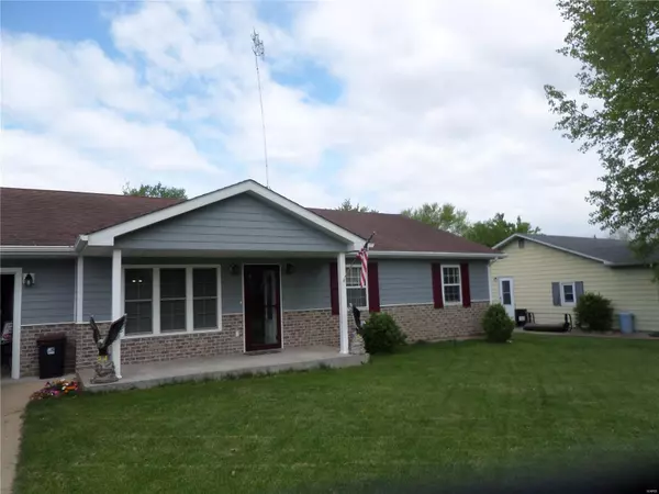 408 Locust, Cuba, MO 65453