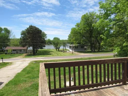 Cuba, MO 65453,506 Lakeside DR